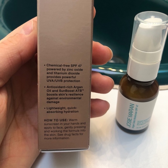 NIB JOSIE MARAN ARGAN DAILY MOISTURIZER - Picture 4 of 5